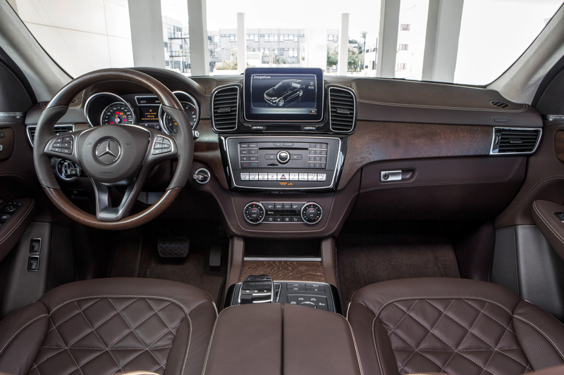 Illustration for article titled 2016 Mercedes-Benz GLE: Coming Soon To A Neiman Marcus Parking Lot